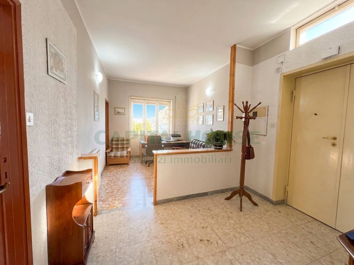 Appartamento in vendita a Caserta, Centro
