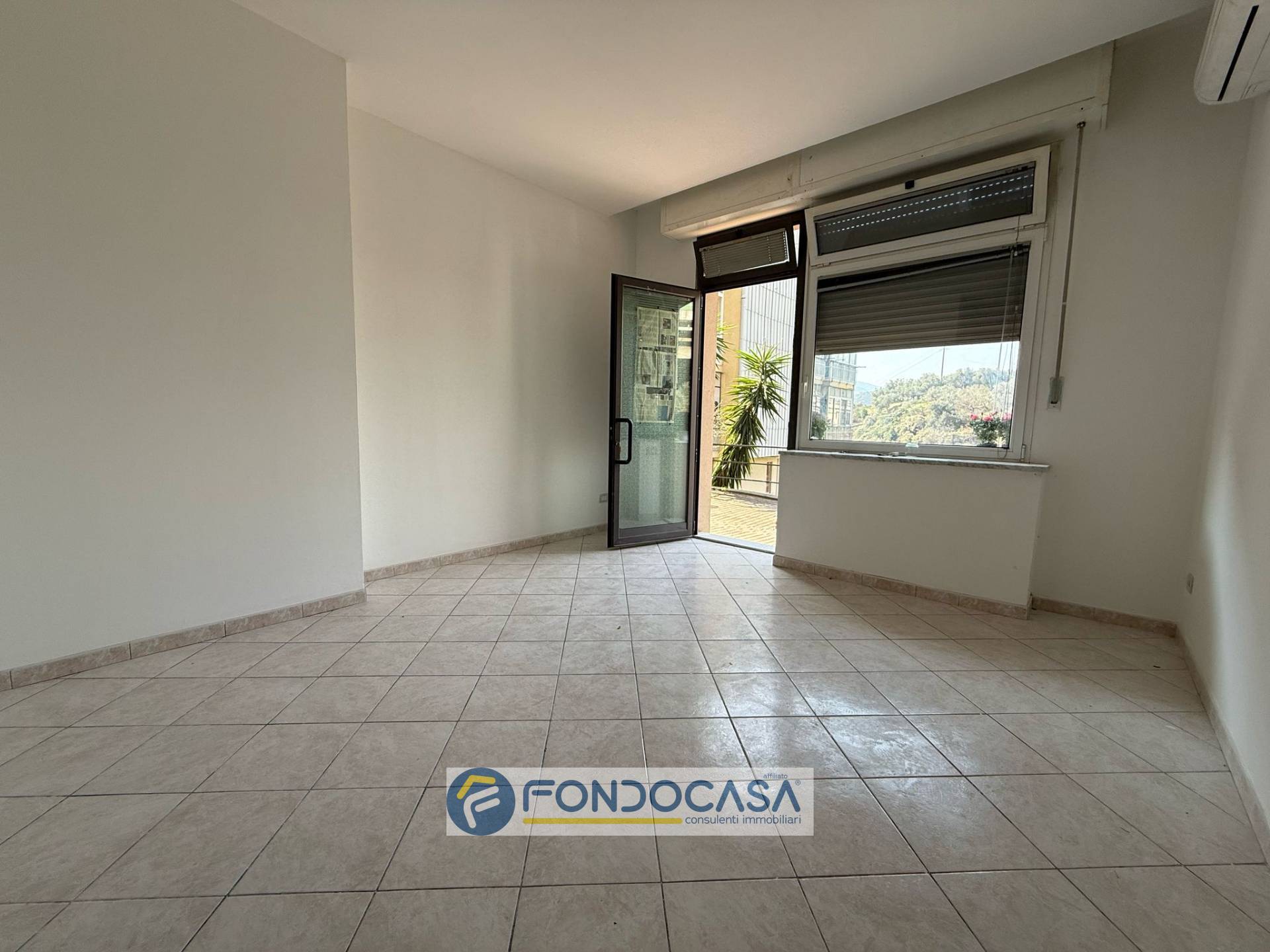 Appartamento in vendita a Savona, LeginoZinola