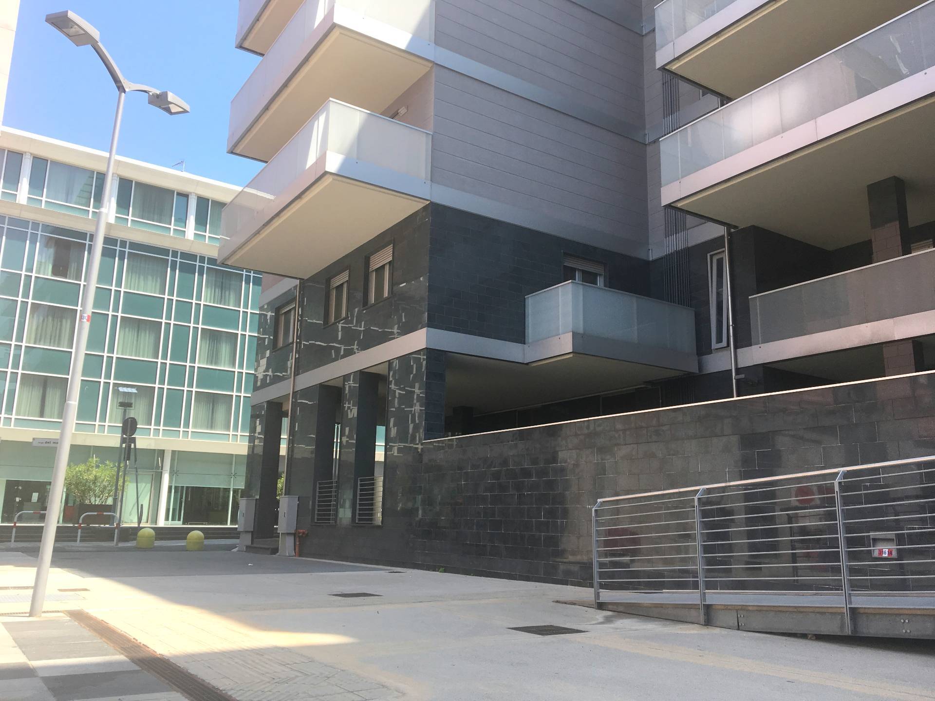 Box o garage in vendita a Savona, Centro Mare