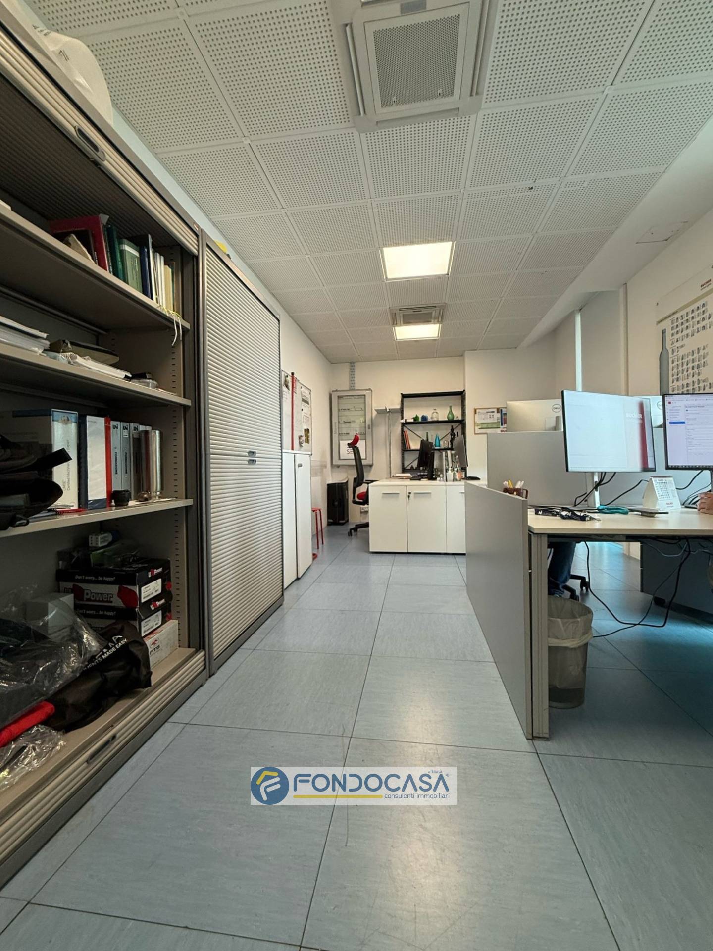 Ufficio in vendita a Savona, Centro