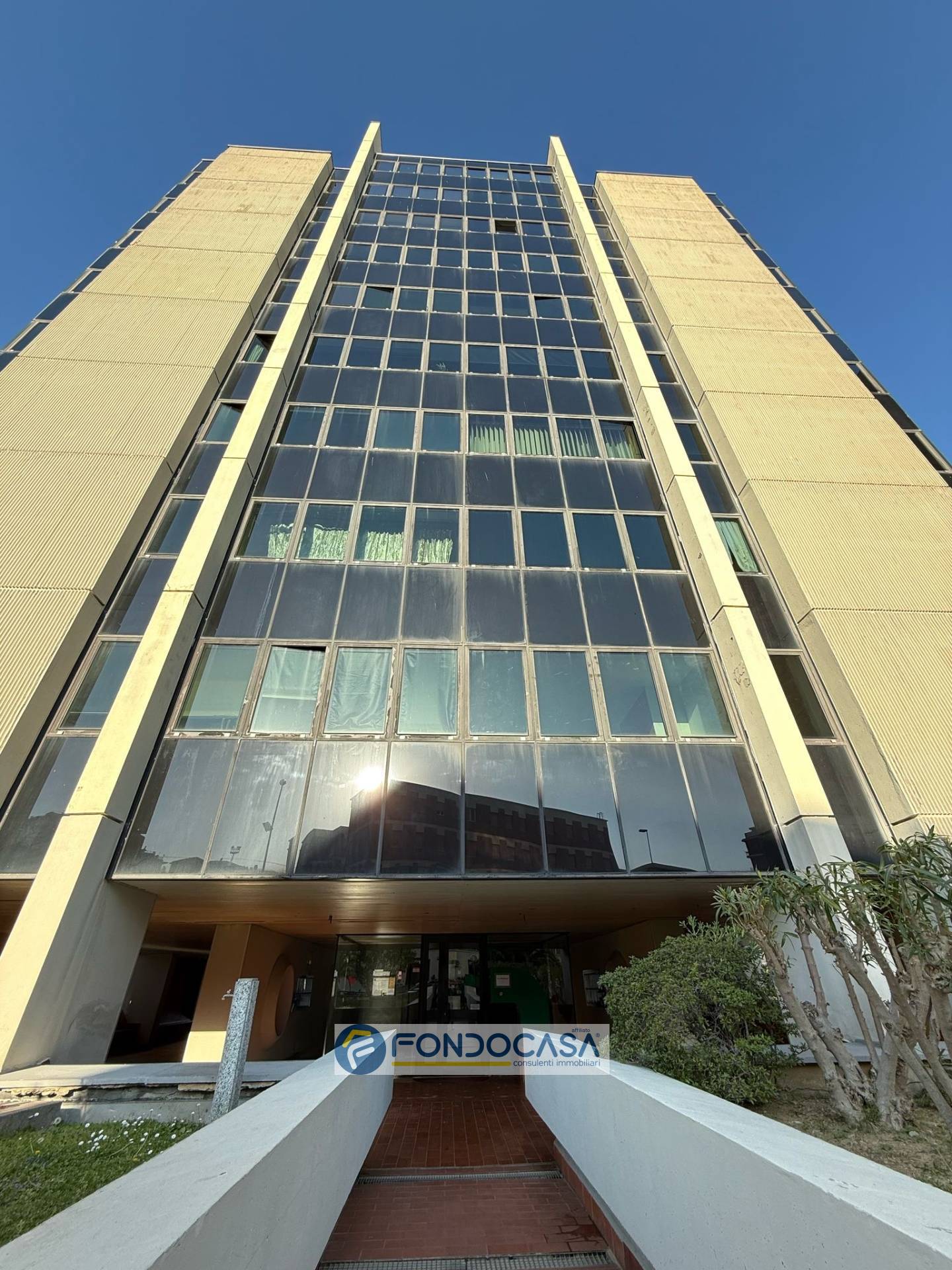 Appartamento in vendita a Savona, Oltreletimbro