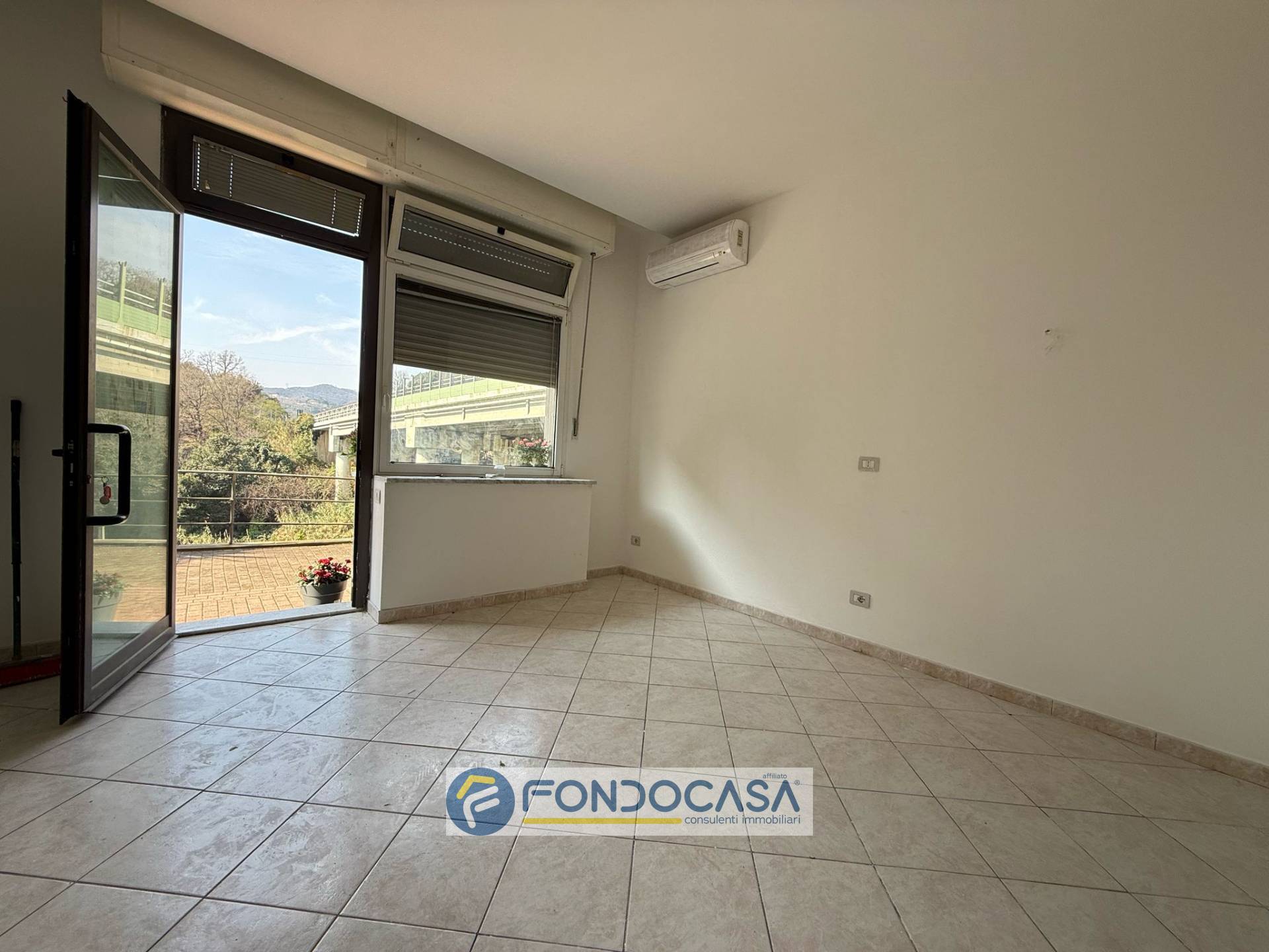 Appartamento in vendita a Savona, LeginoZinola