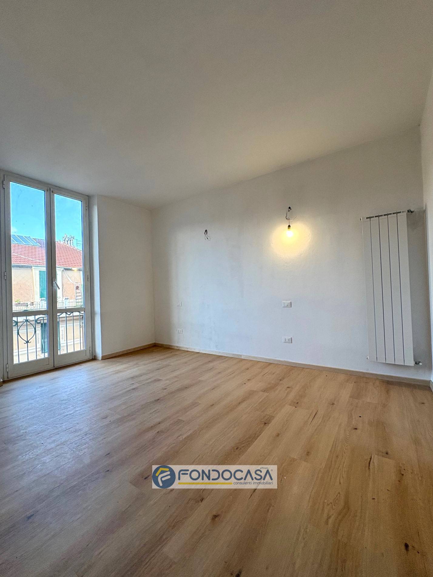 Appartamento in vendita a Savona, Villapiana