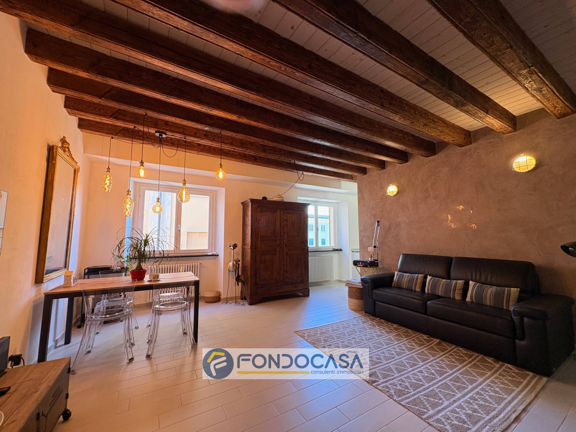 Appartamento in vendita a Savona, Centro