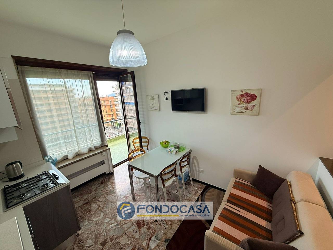 Appartamento in vendita a Savona, Centro
