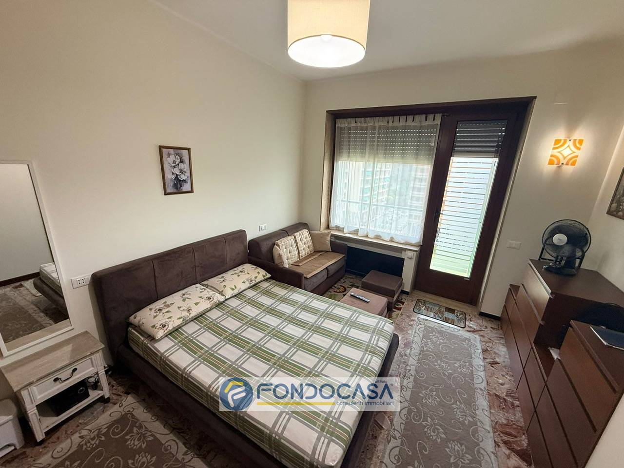 Appartamento in vendita a Savona, Centro