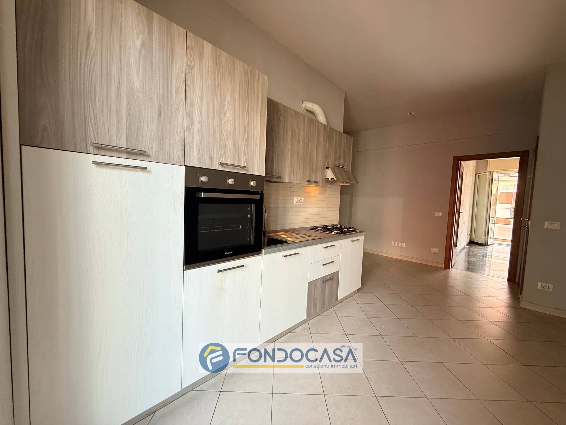 Appartamento in vendita a Savona, Villapiana