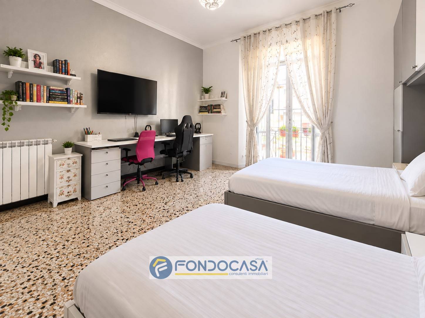 Appartamento in vendita a Savona, Centro