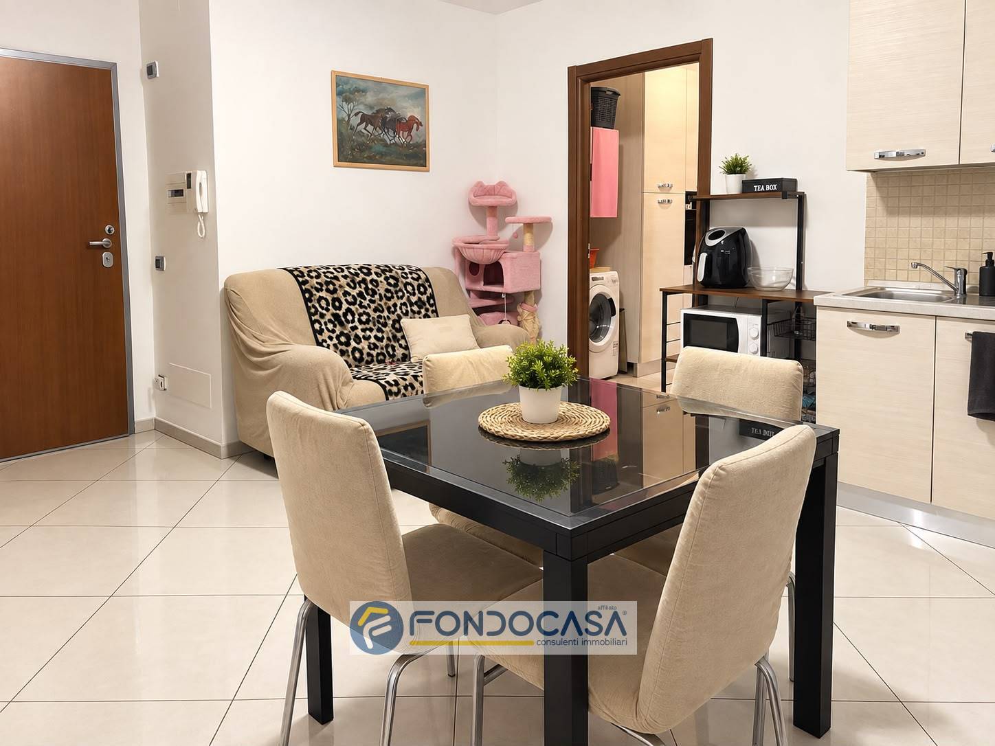 Appartamento in vendita a Savona, Centro Mare