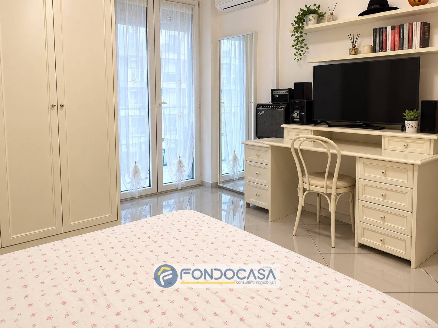 Appartamento in vendita a Savona, Centro Mare