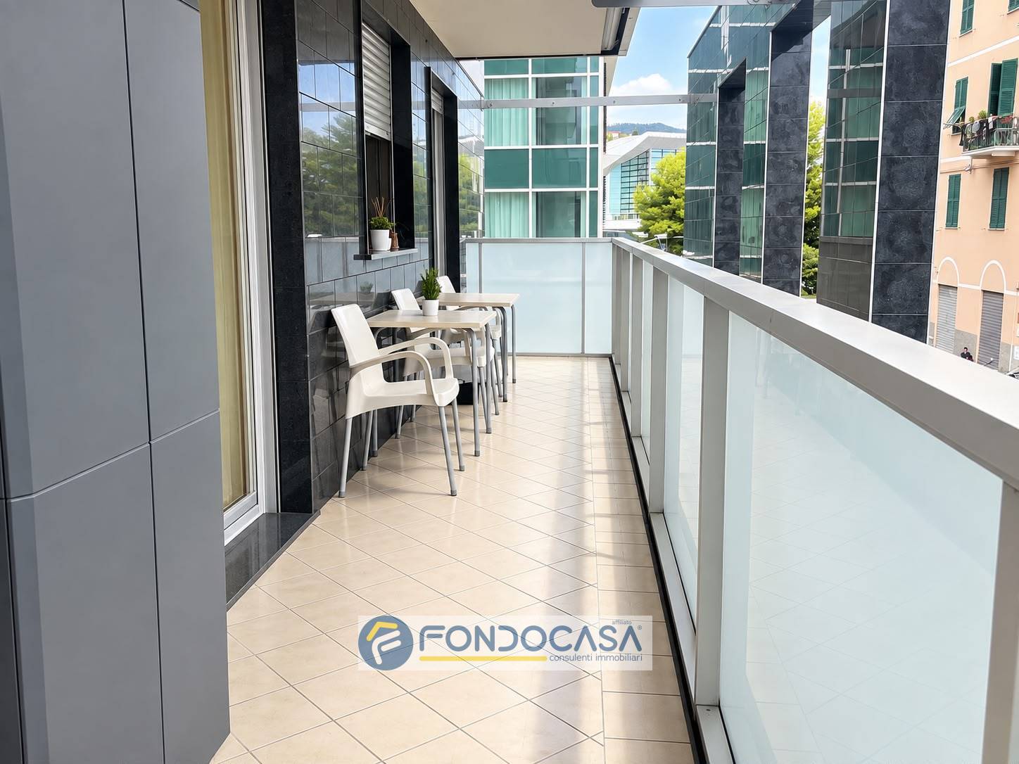 Appartamento in vendita a Savona, Centro Mare