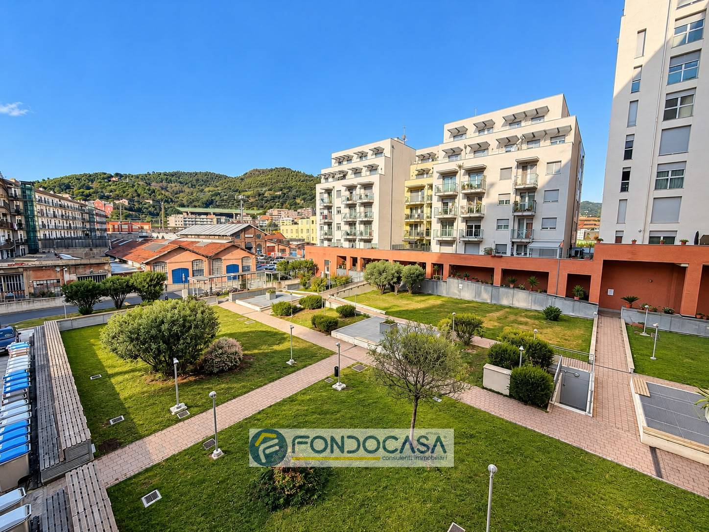 Appartamento in vendita a Savona, Oltreletimbro