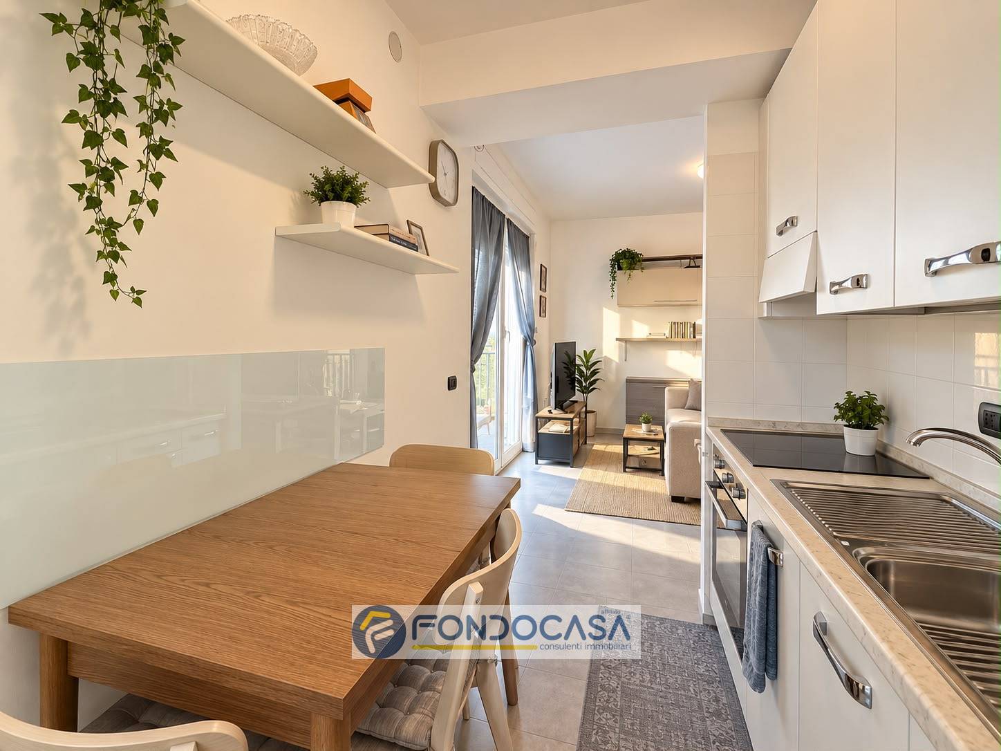 Appartamento in vendita a Savona, Oltreletimbro