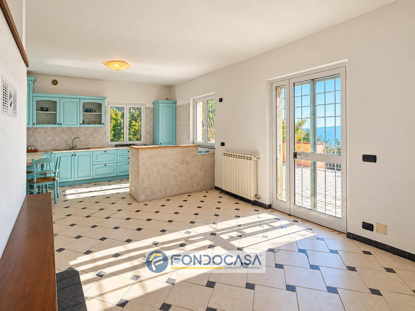 Casa indipendente in vendita a Quiliano, Valleggia