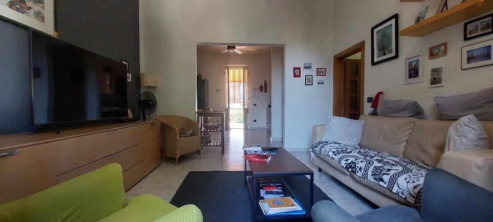 Quadrilocale con terrazzo a Pistoia