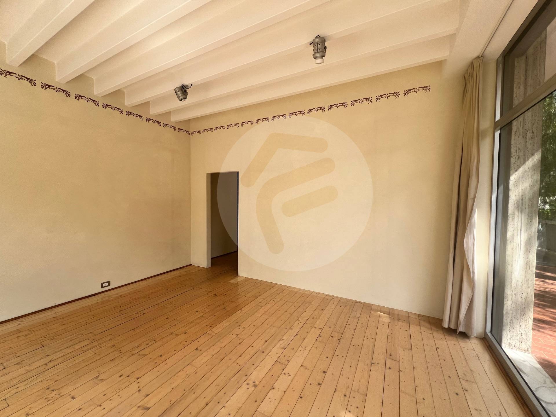 Attivit commerciale in vendita a Alassio