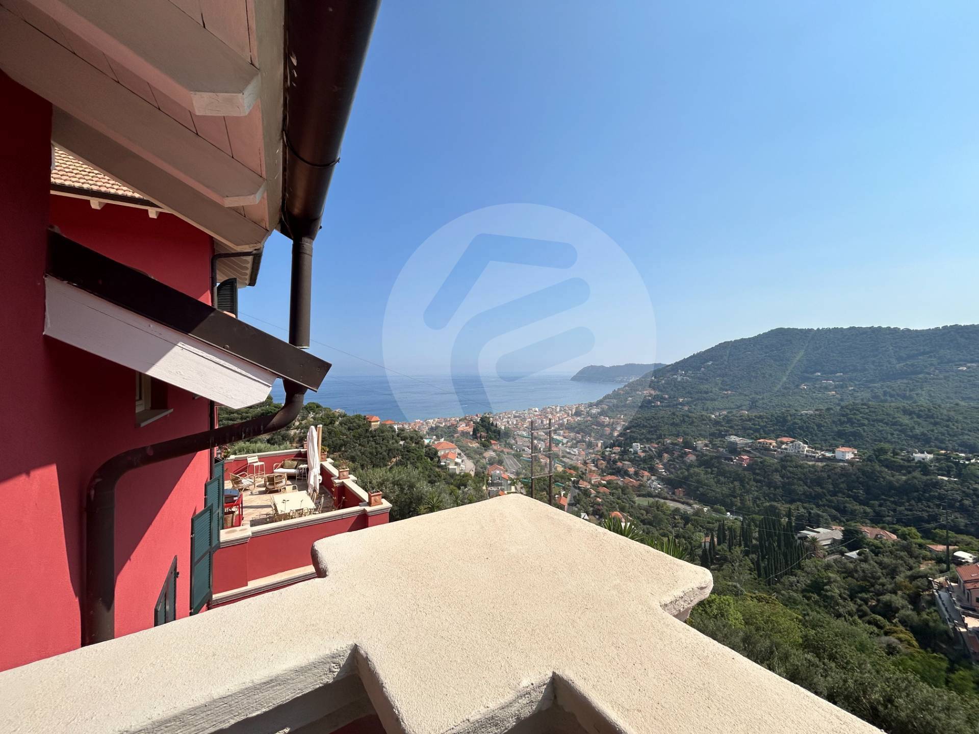 Mansarda in vendita a Alassio