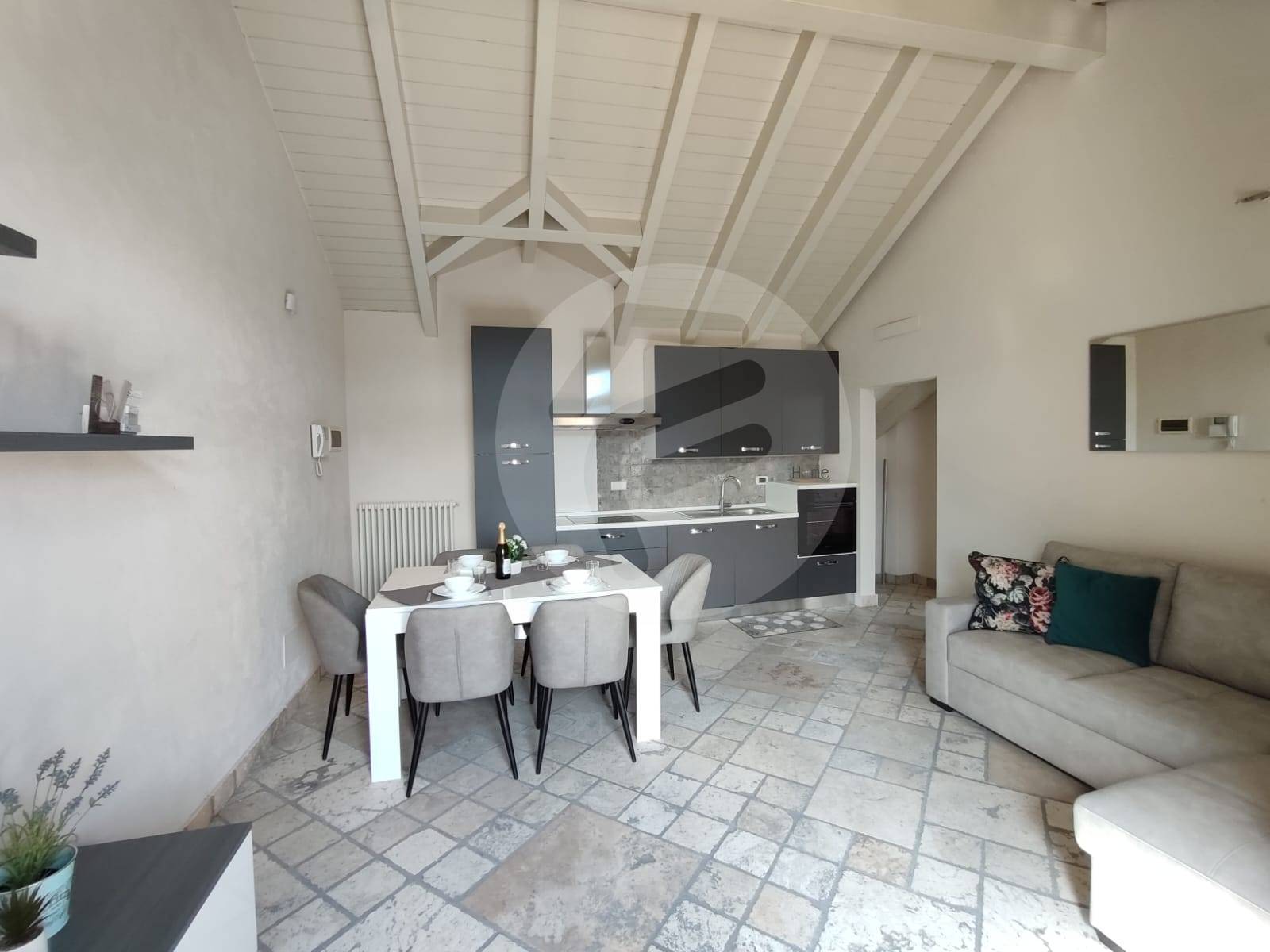 Mansarda in vendita a Alassio