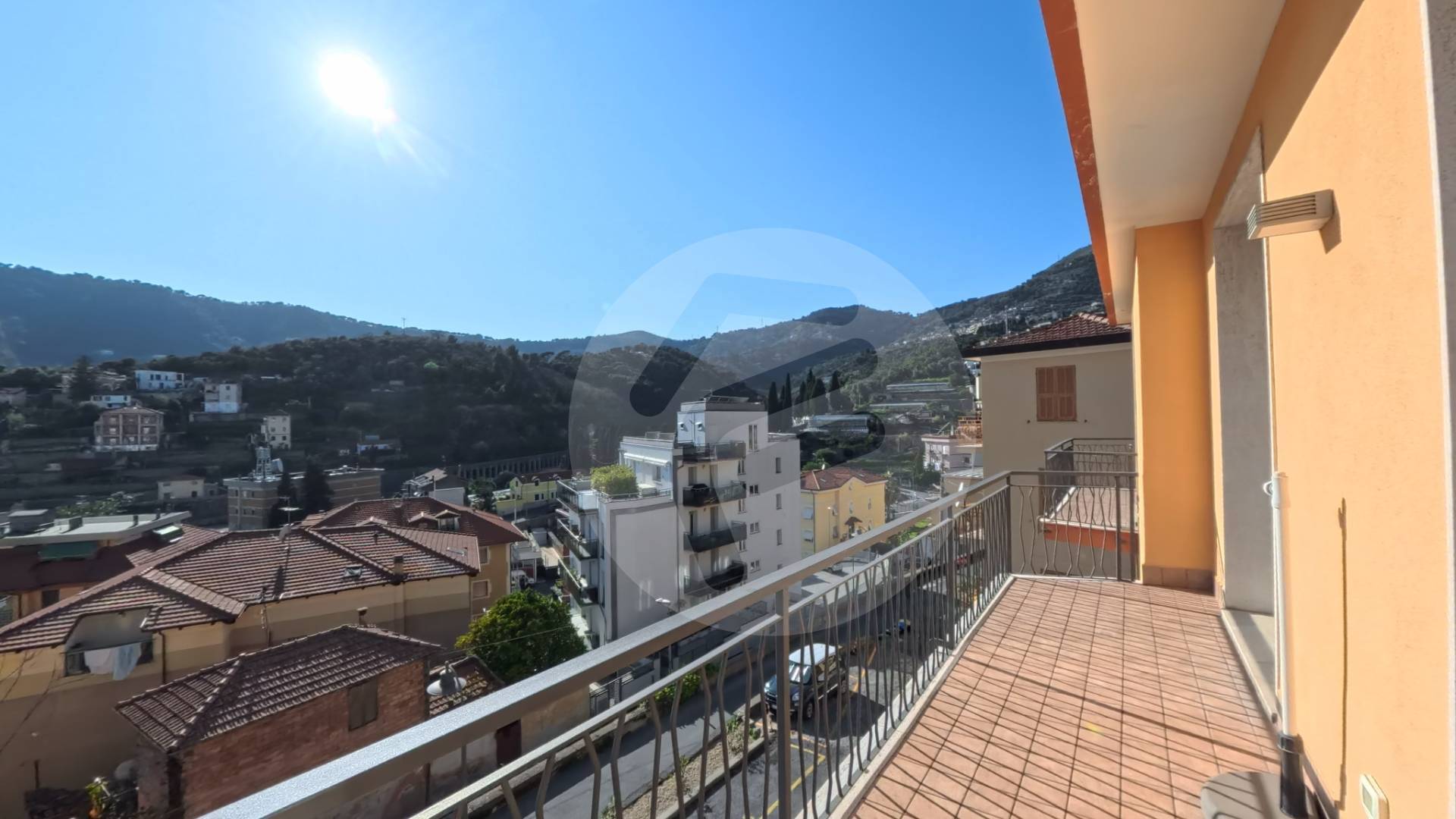 Appartamento in vendita a Alassio