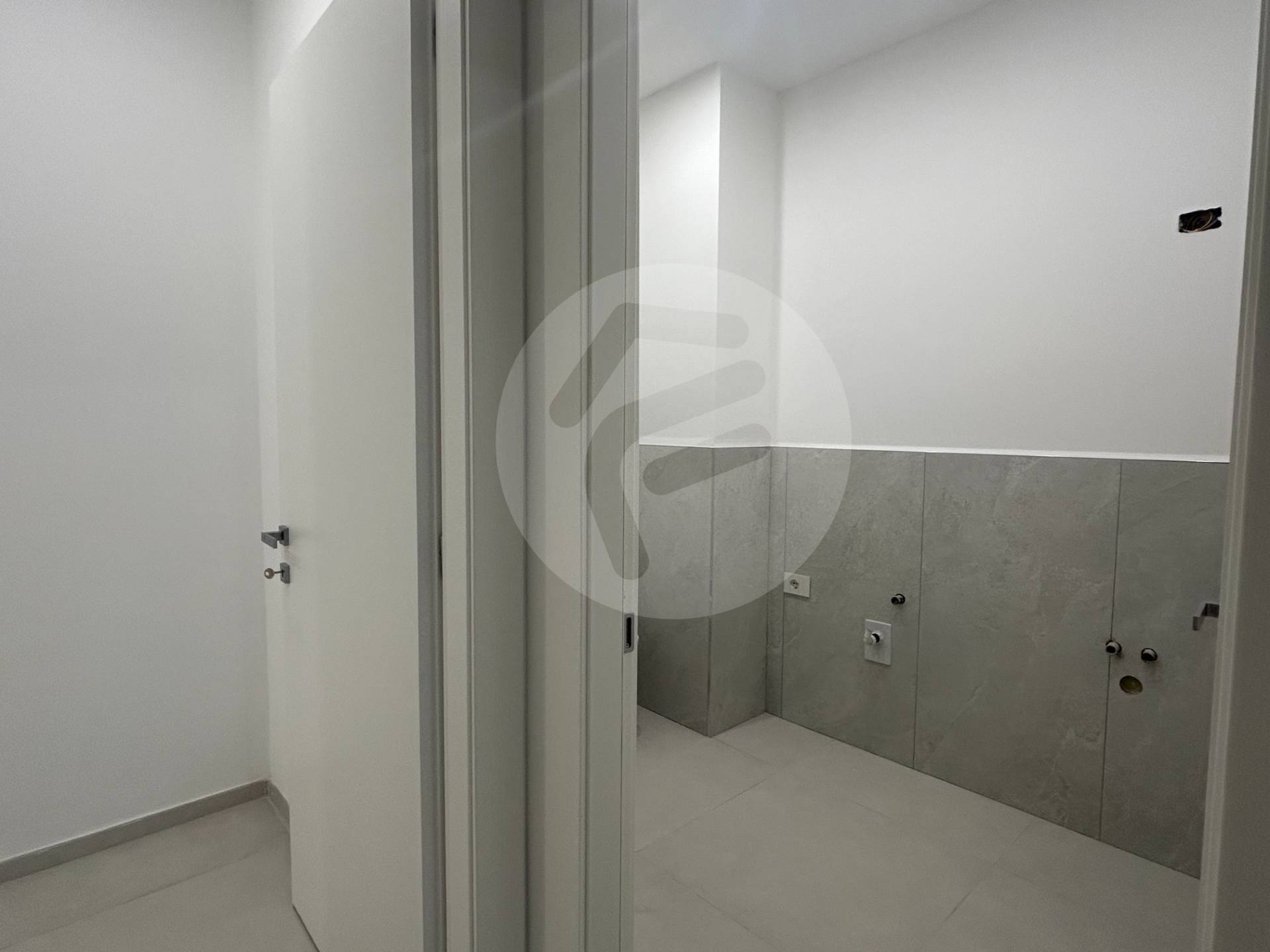 Attivit commerciale in vendita a Alassio