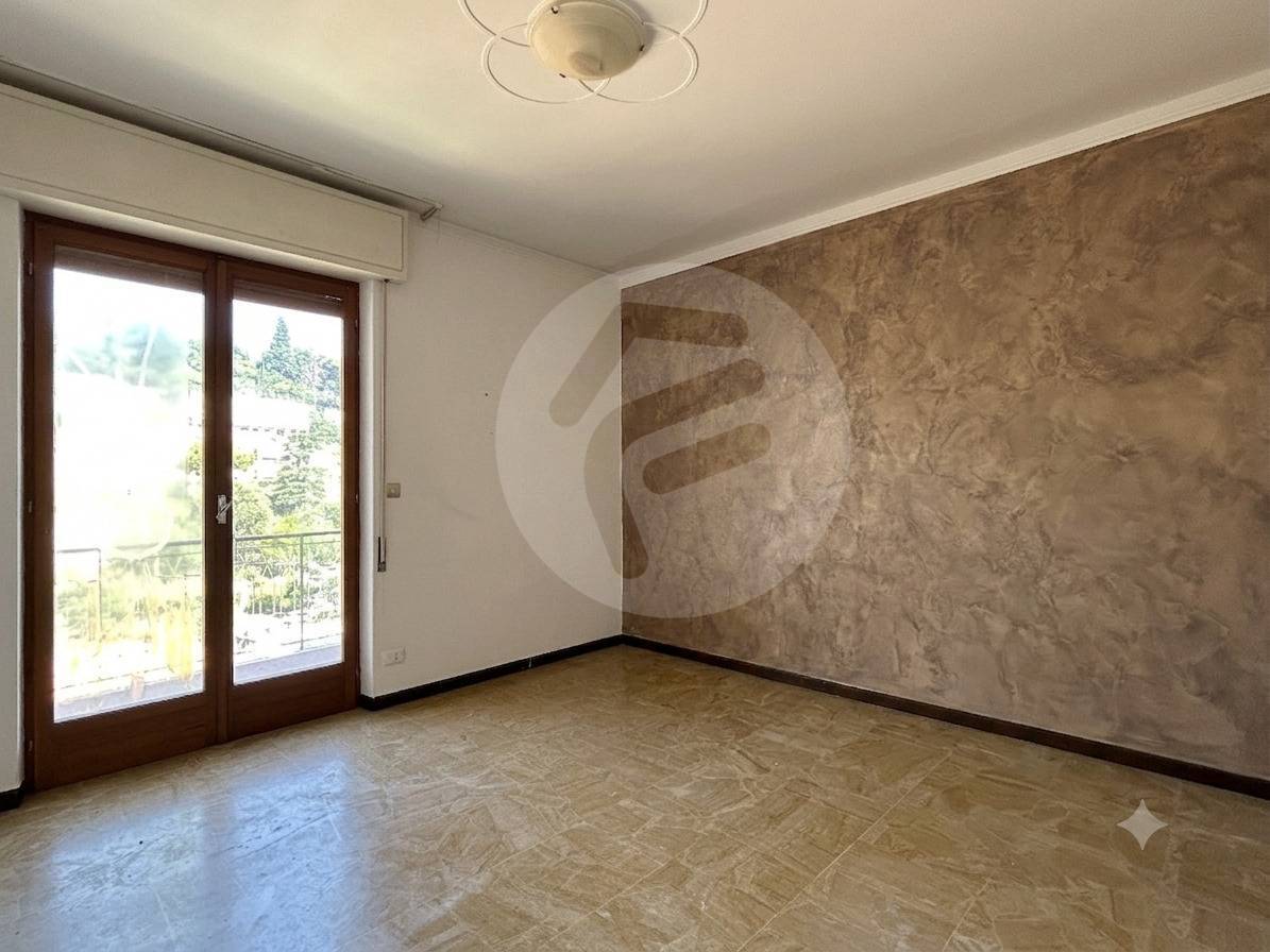 Villa bifamiliare in vendita a Alassio