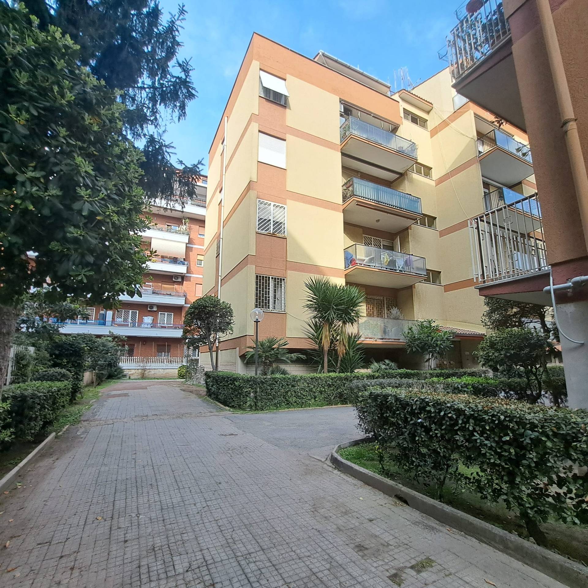 Appartamento in vendita a Roma, Ostia