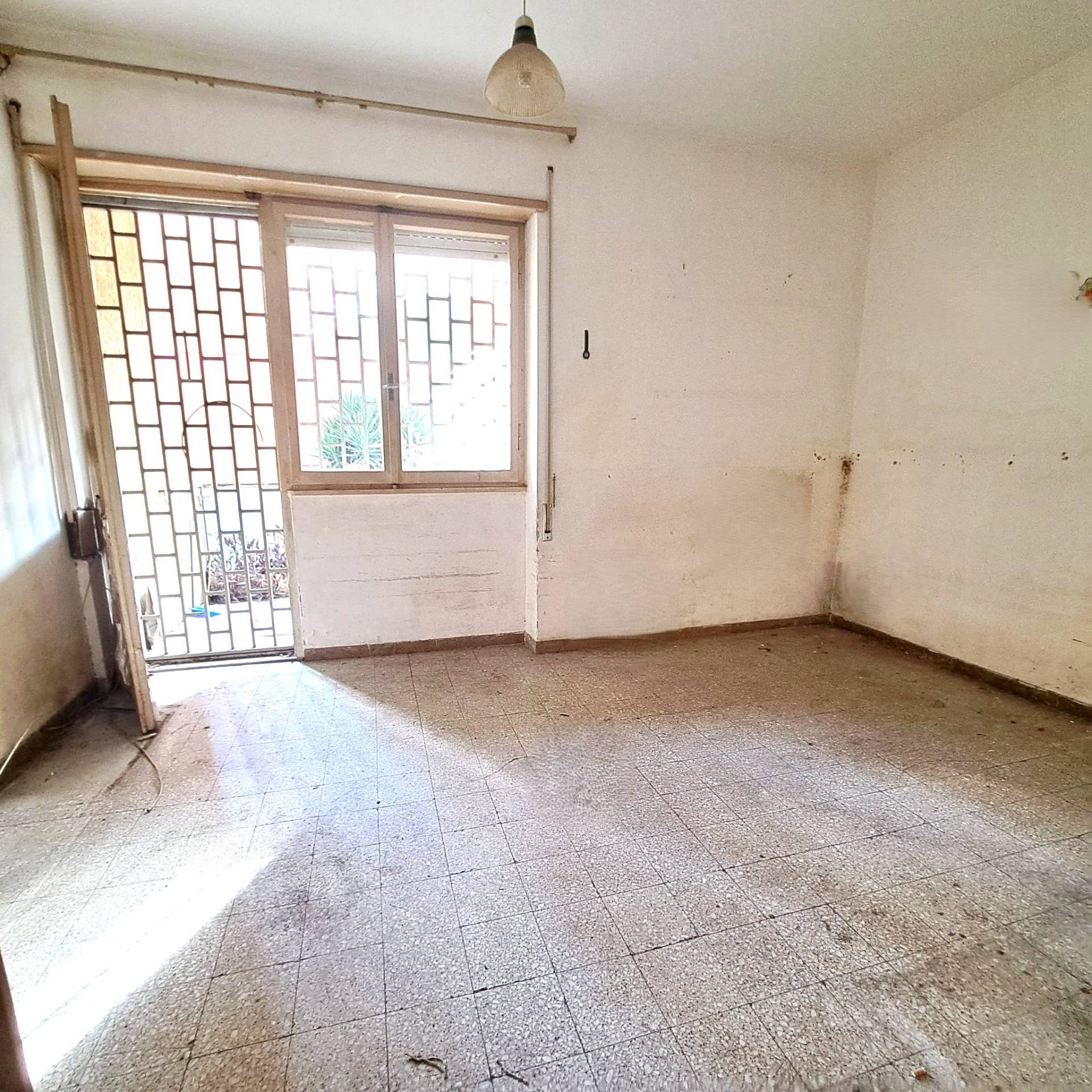 Appartamento in vendita a Roma, Ostia