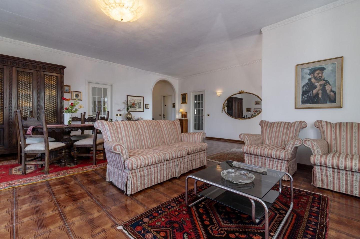 Appartamento arredato in affitto a Massa