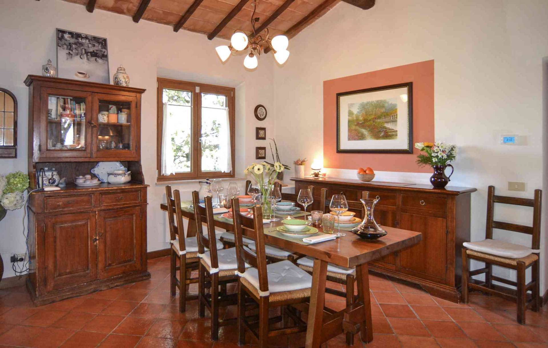 Casale in vendita a Castelnuovo Berardenga