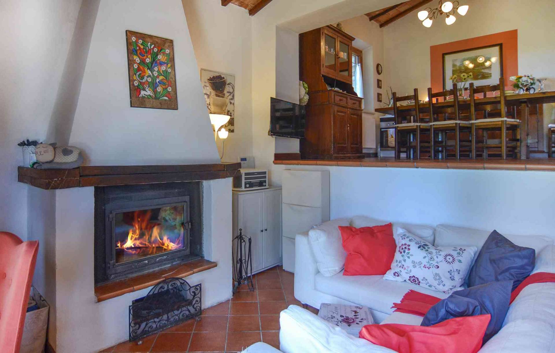 Casale in vendita a Castelnuovo Berardenga