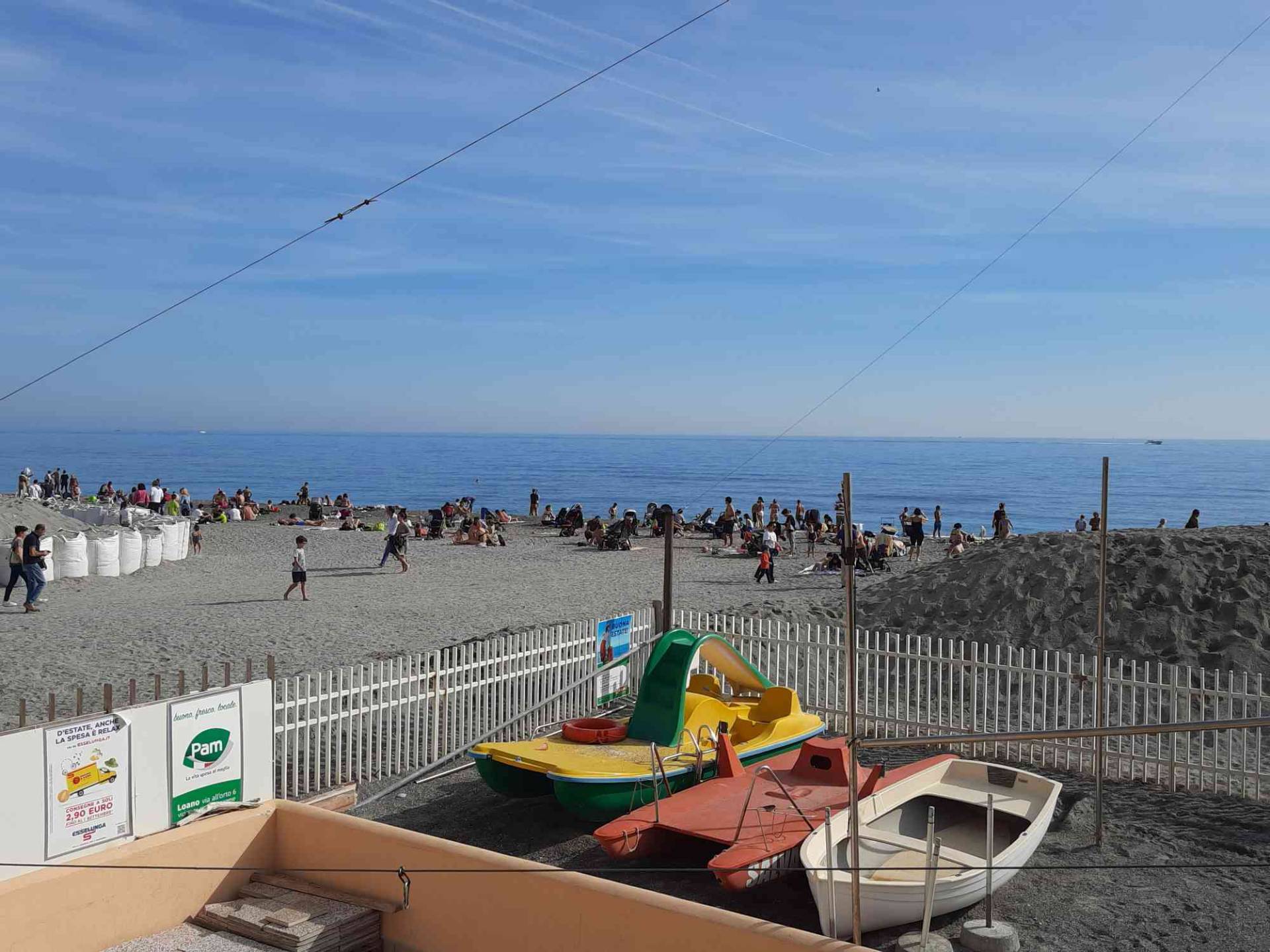 Attivit commerciale in vendita a Loano