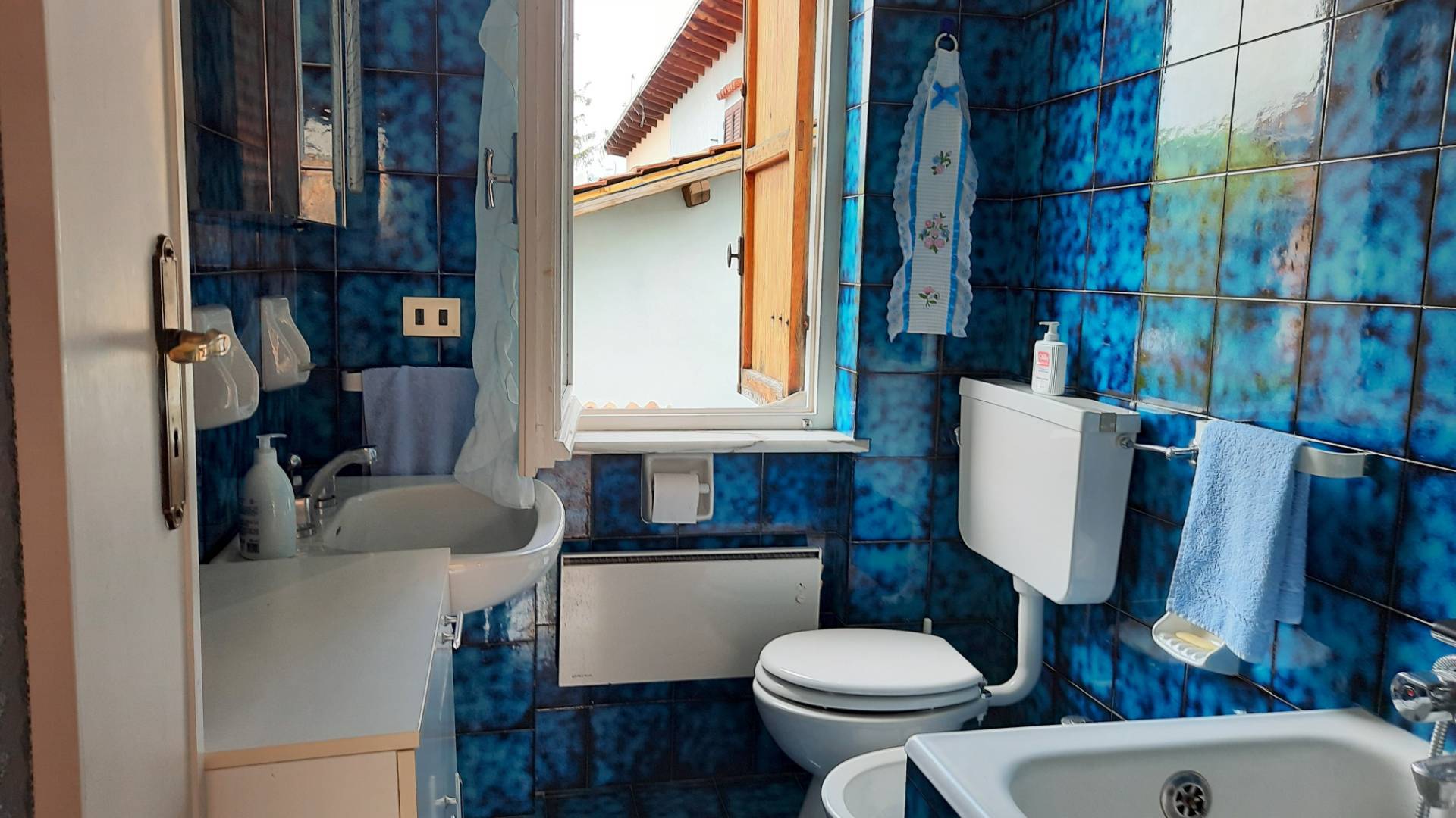 casa indipendente con giardino in vendita a Bardineto