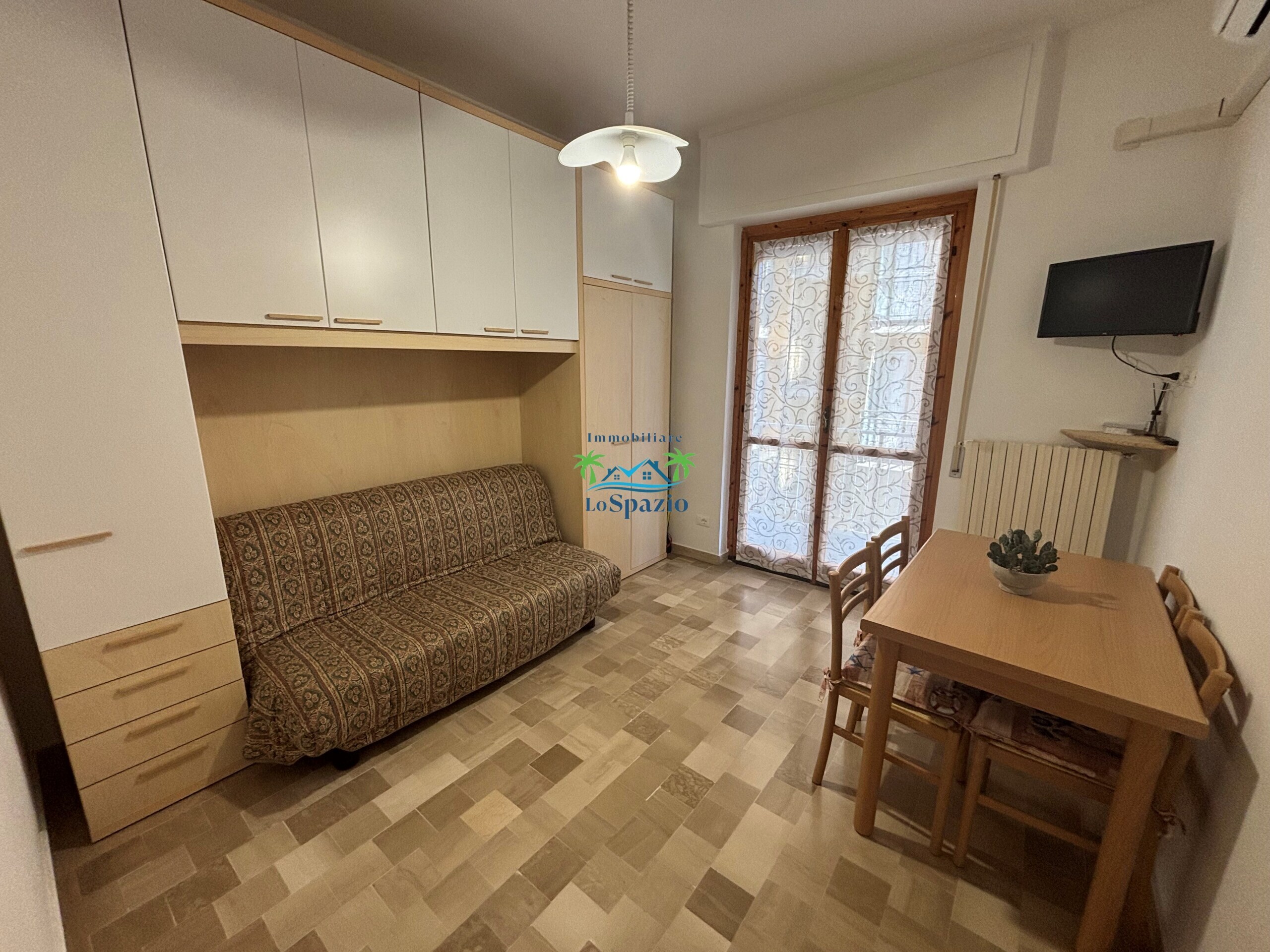 Monolocale ristrutturato in via cristoforo colombo 48, Andora