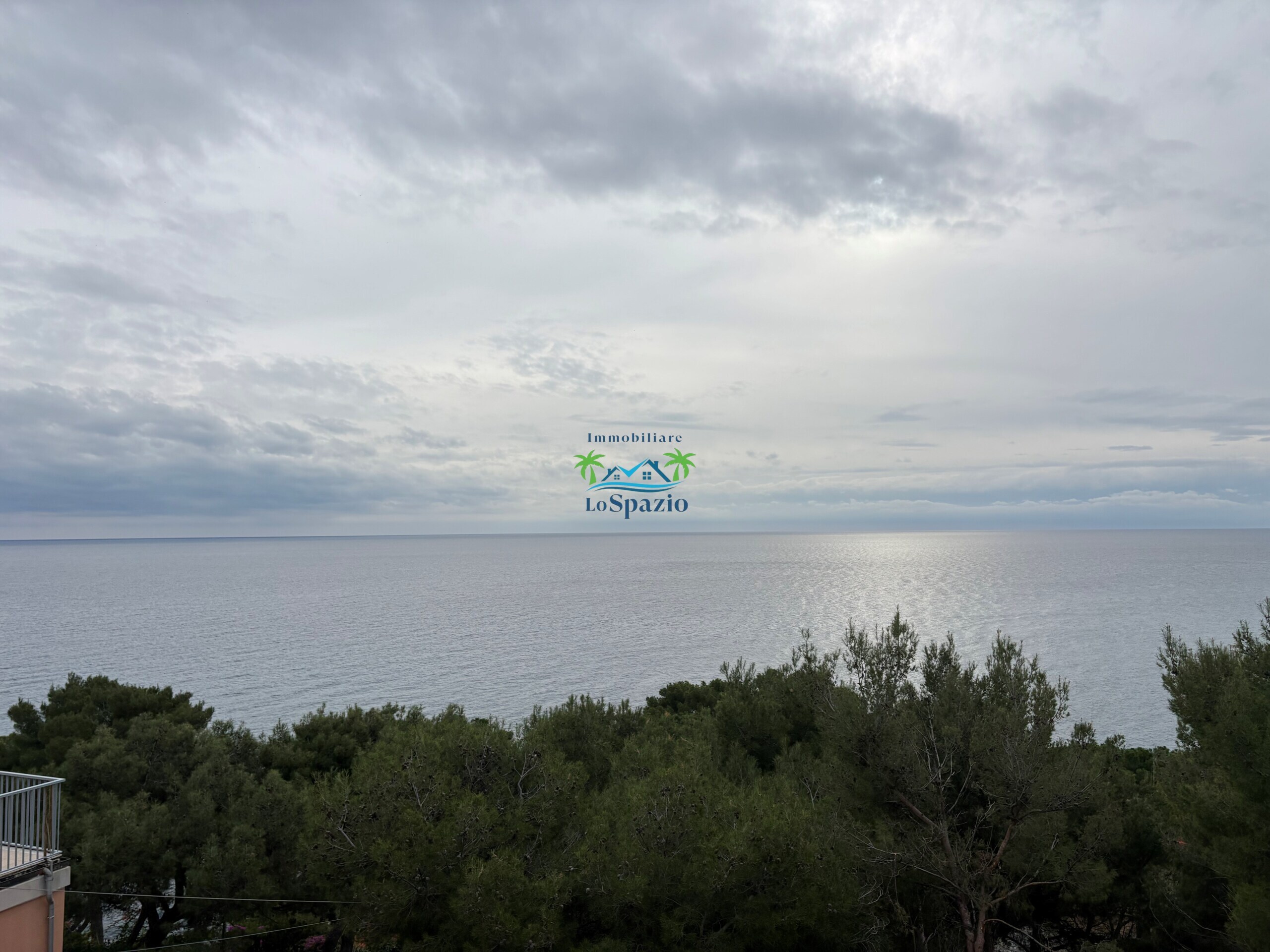 Casa indipendente con giardino in via trinacria 3, Andora