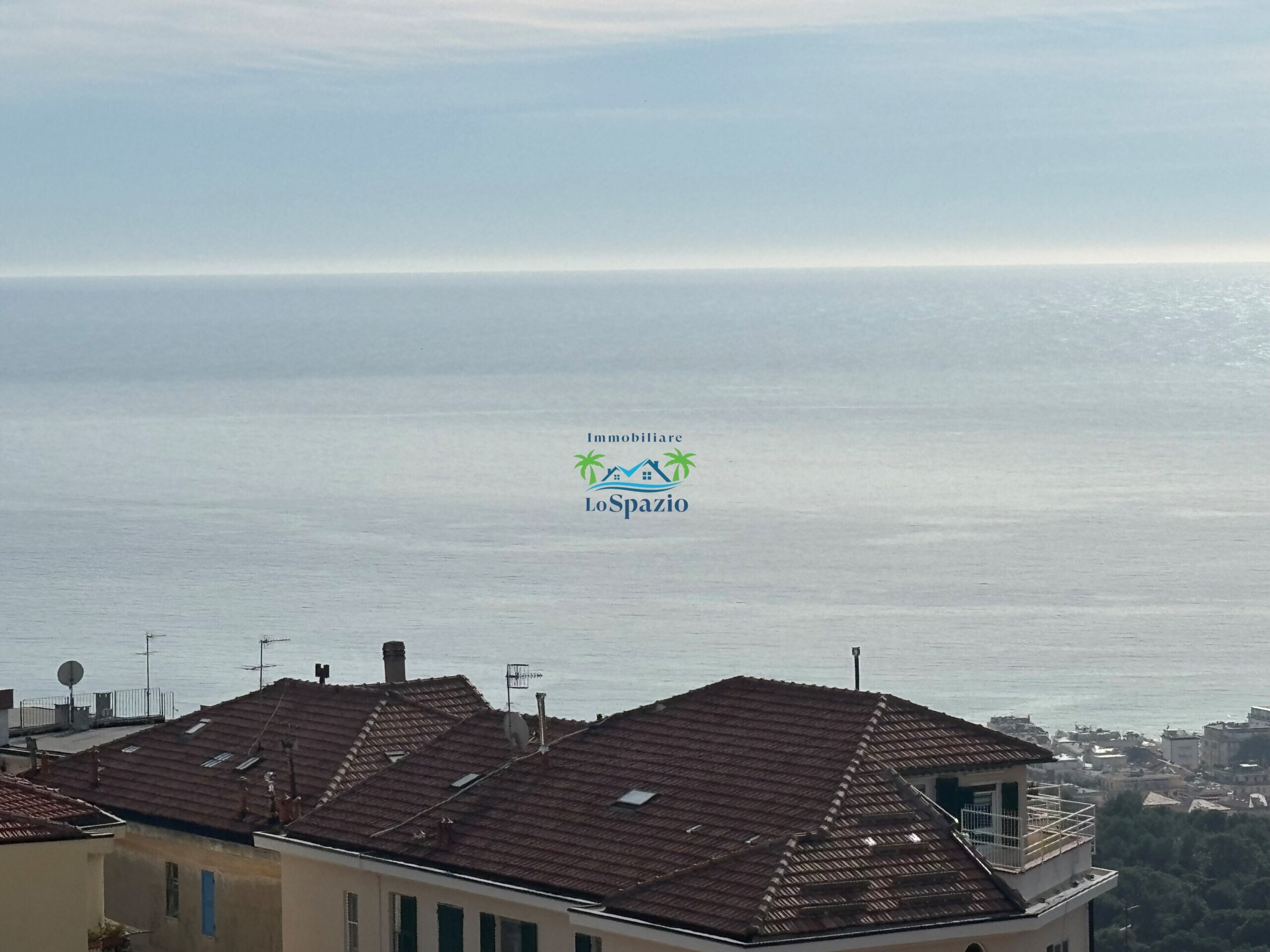 Trilocale vista mare in via vincenzo pelle 8, Alassio