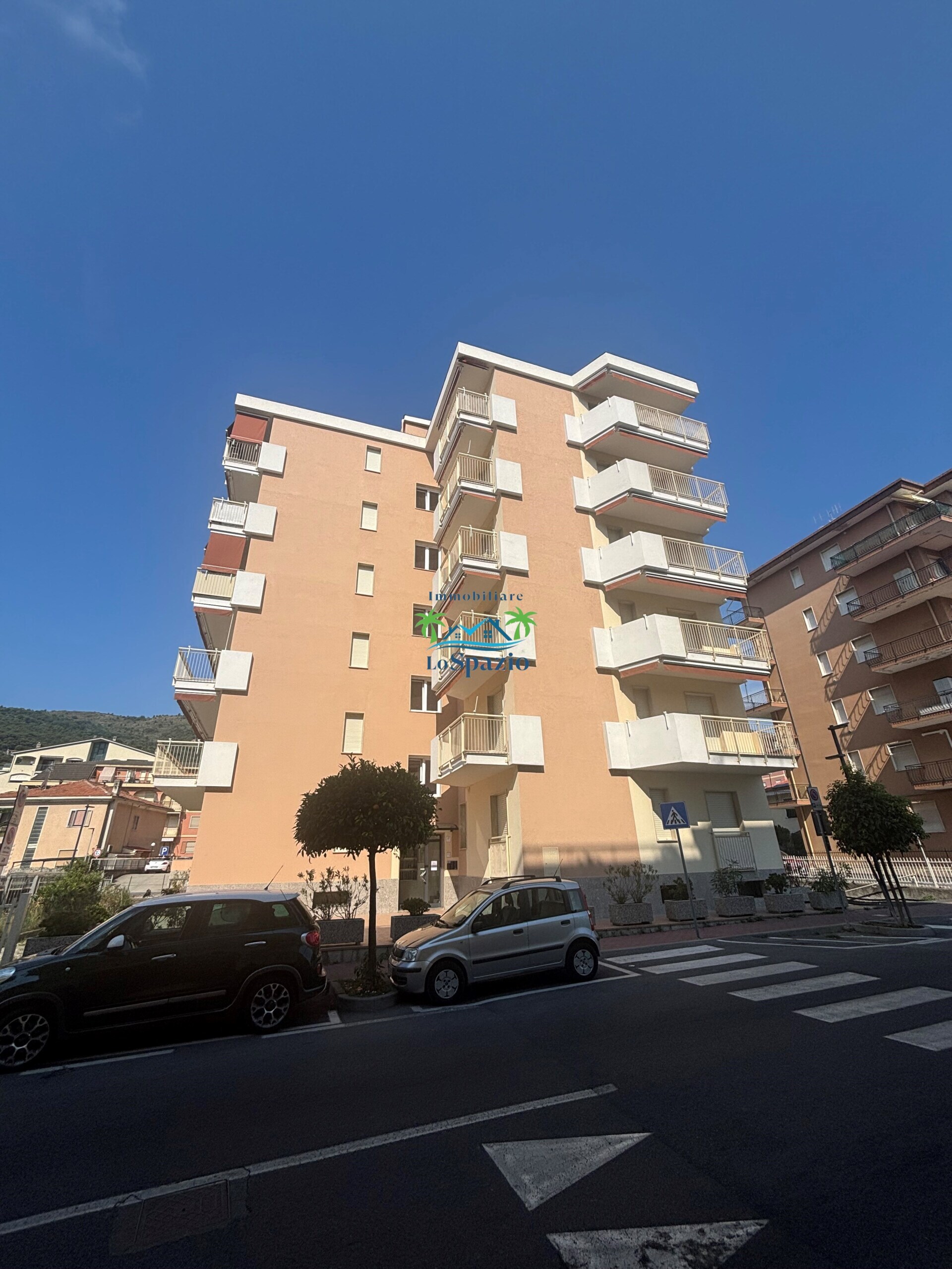 Stabile/Palazzo da ristrutturare in via cavour 27, Andora