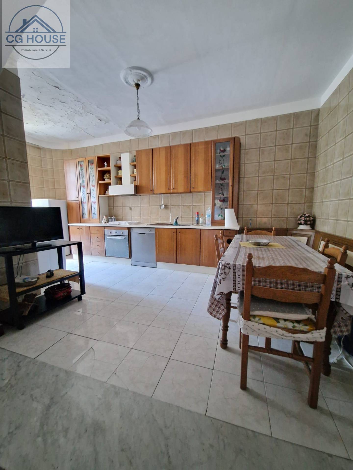 Soluzione semi indipendente in vendita a Quindici