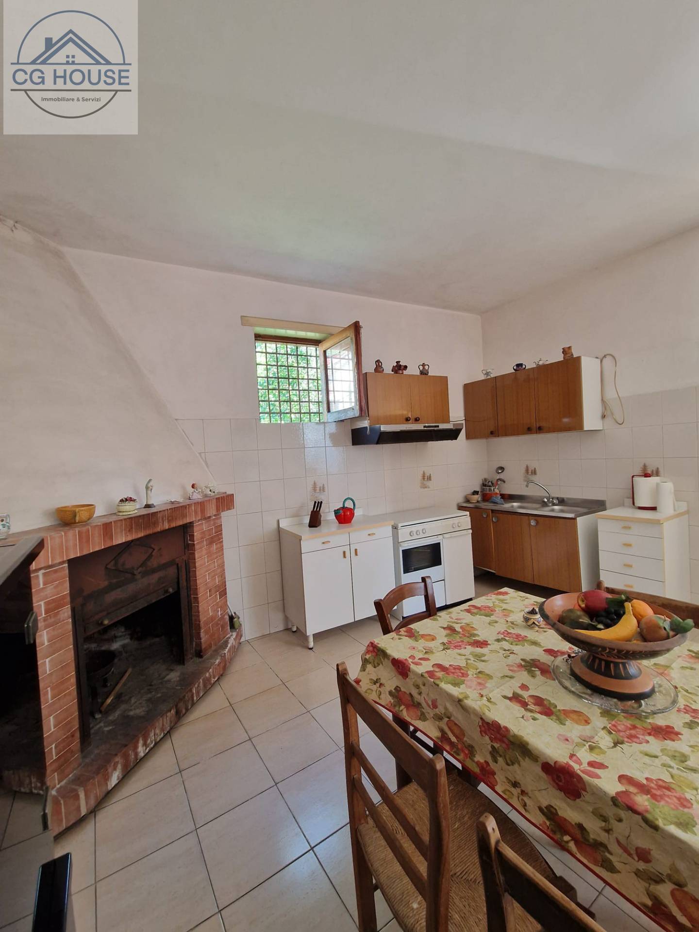 Soluzione semi indipendente in vendita a Lauro