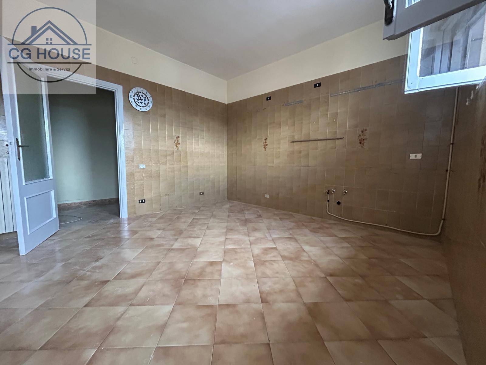 Appartamento in affitto a Liveri