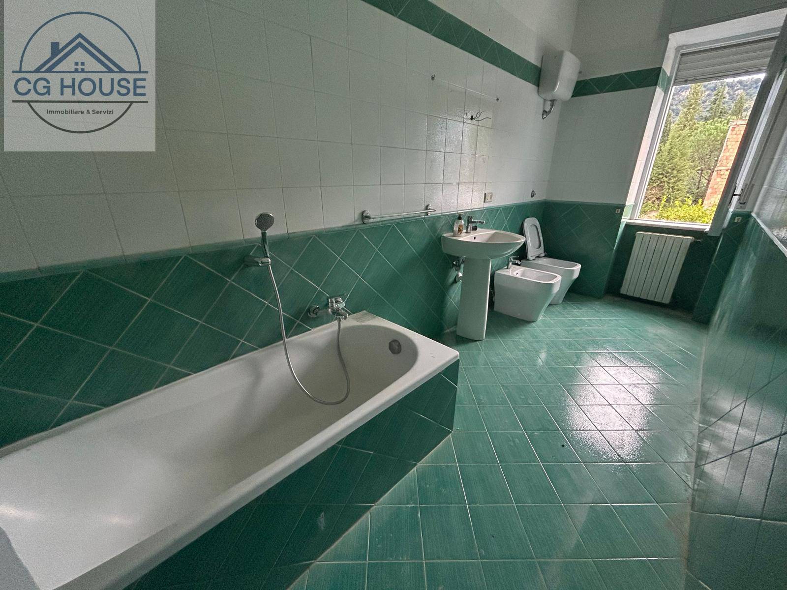 Appartamento in affitto a Liveri