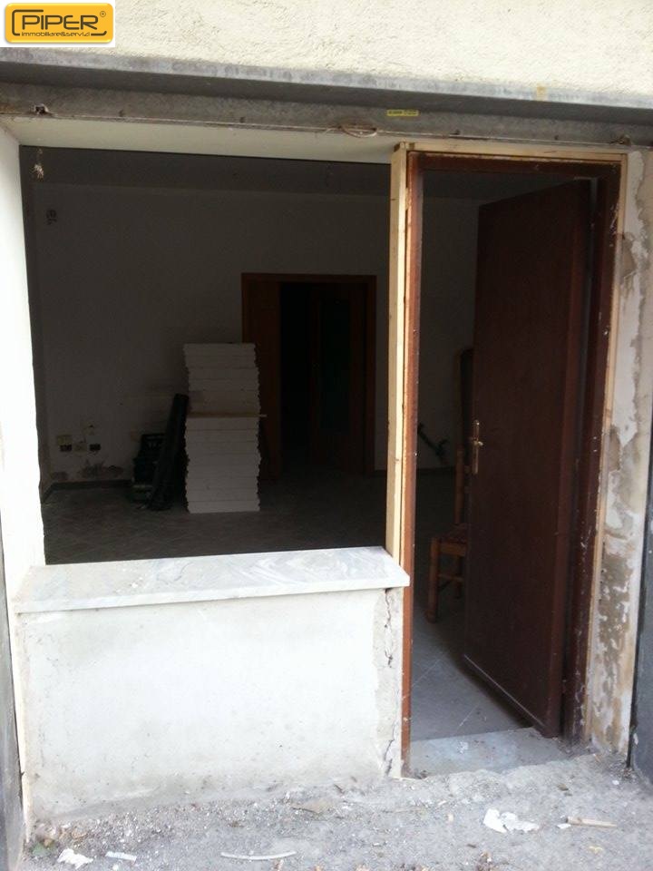 Bilocale in vendita a Pozzuoli, Pozzuoli Centro