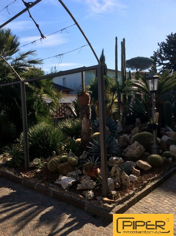 Villa Indipendente in vendita a Giugliano in Campania, Lago Patria