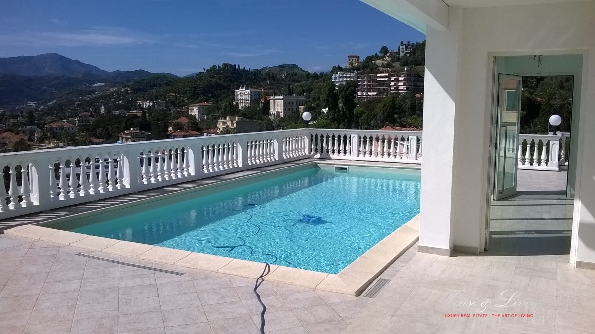 Attico in vendita a Bordighera