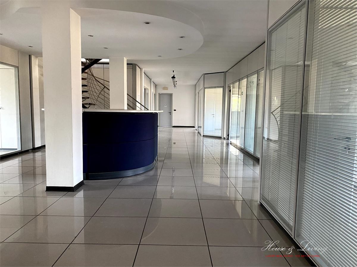 Ufficio in affitto a Torino