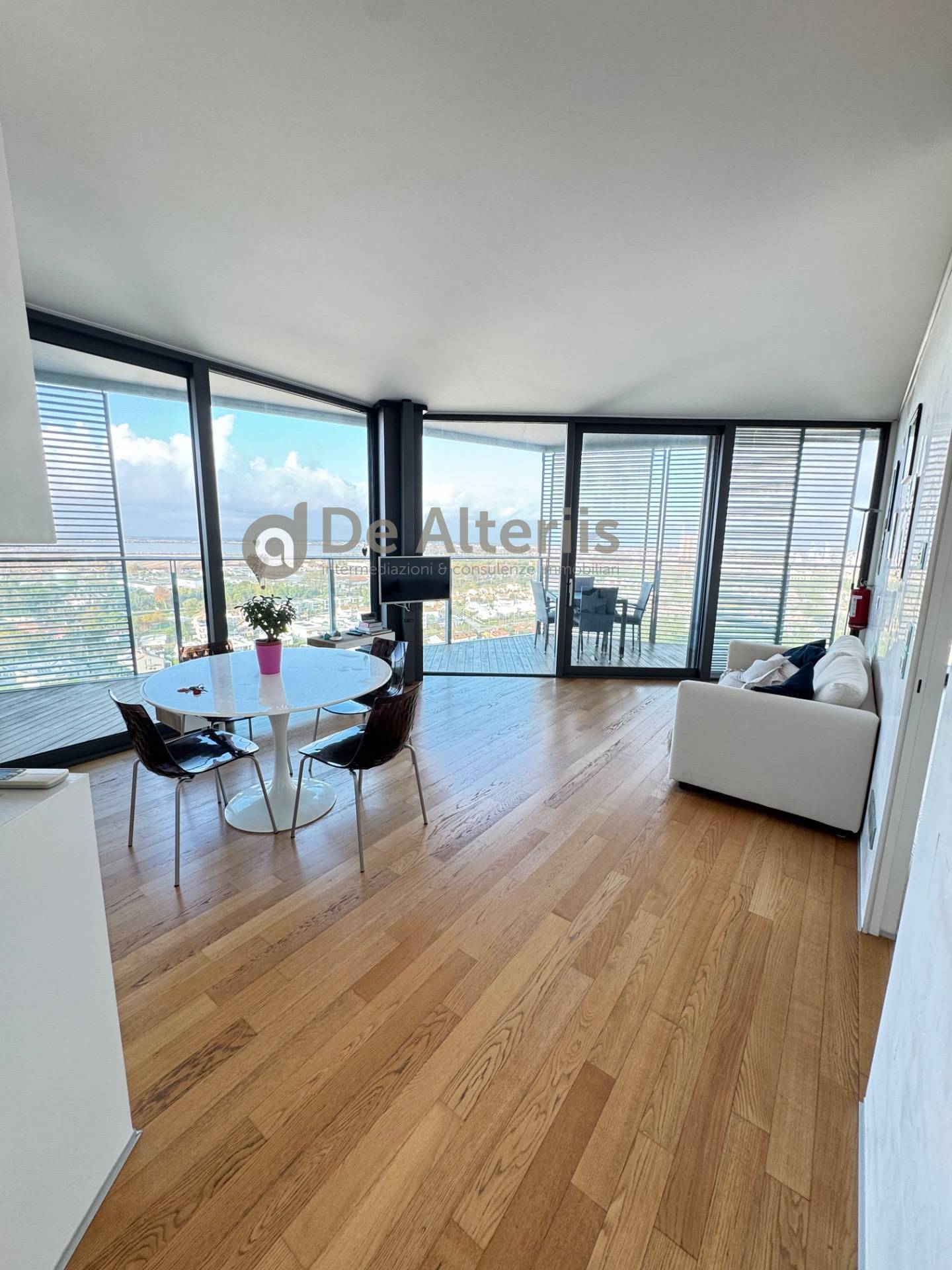 Appartamento in vendita a Jesolo, Piazza Mazzini