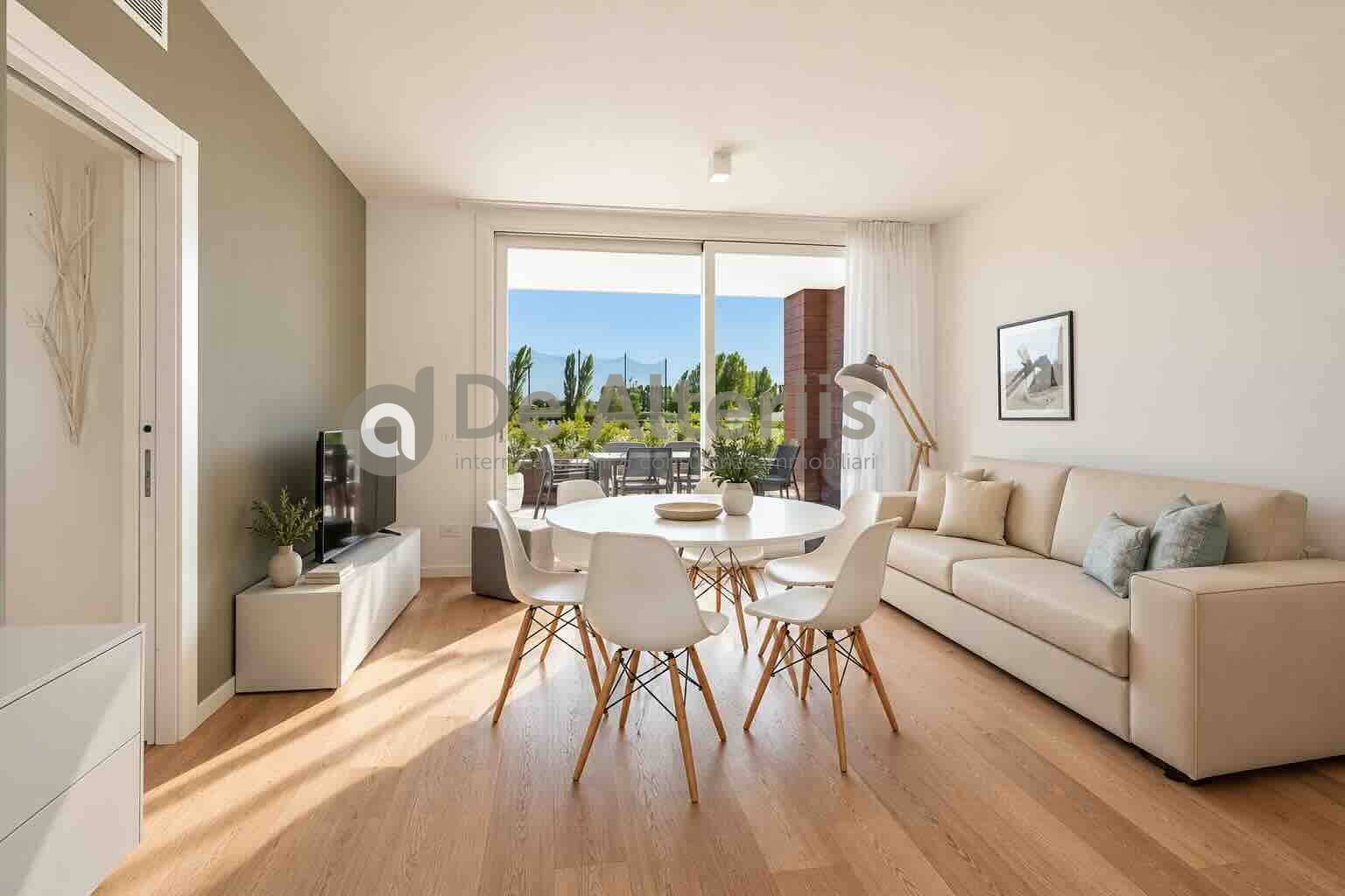 Appartamento in vendita a Jesolo, Piazza Aurora