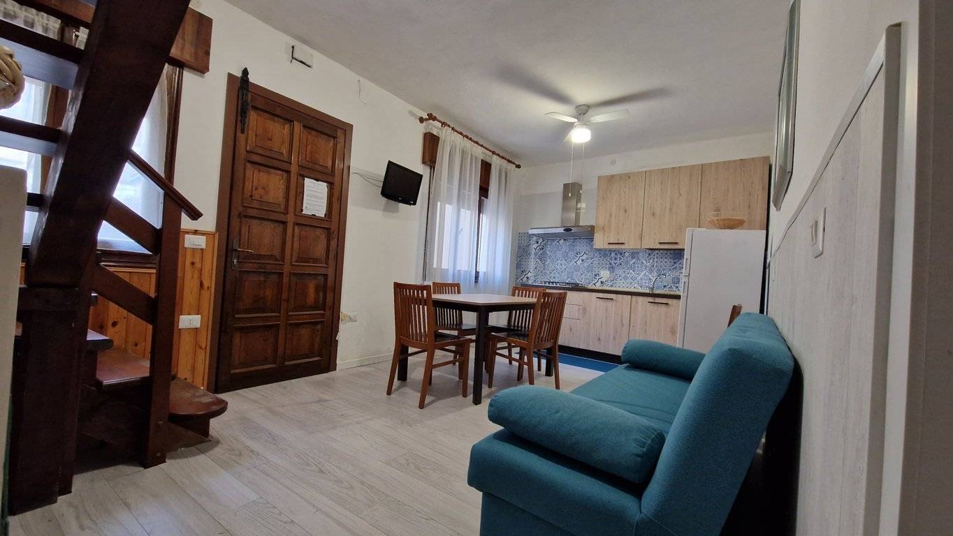 Casa porzione in vendita a Jesolo, Piazza Mazzini