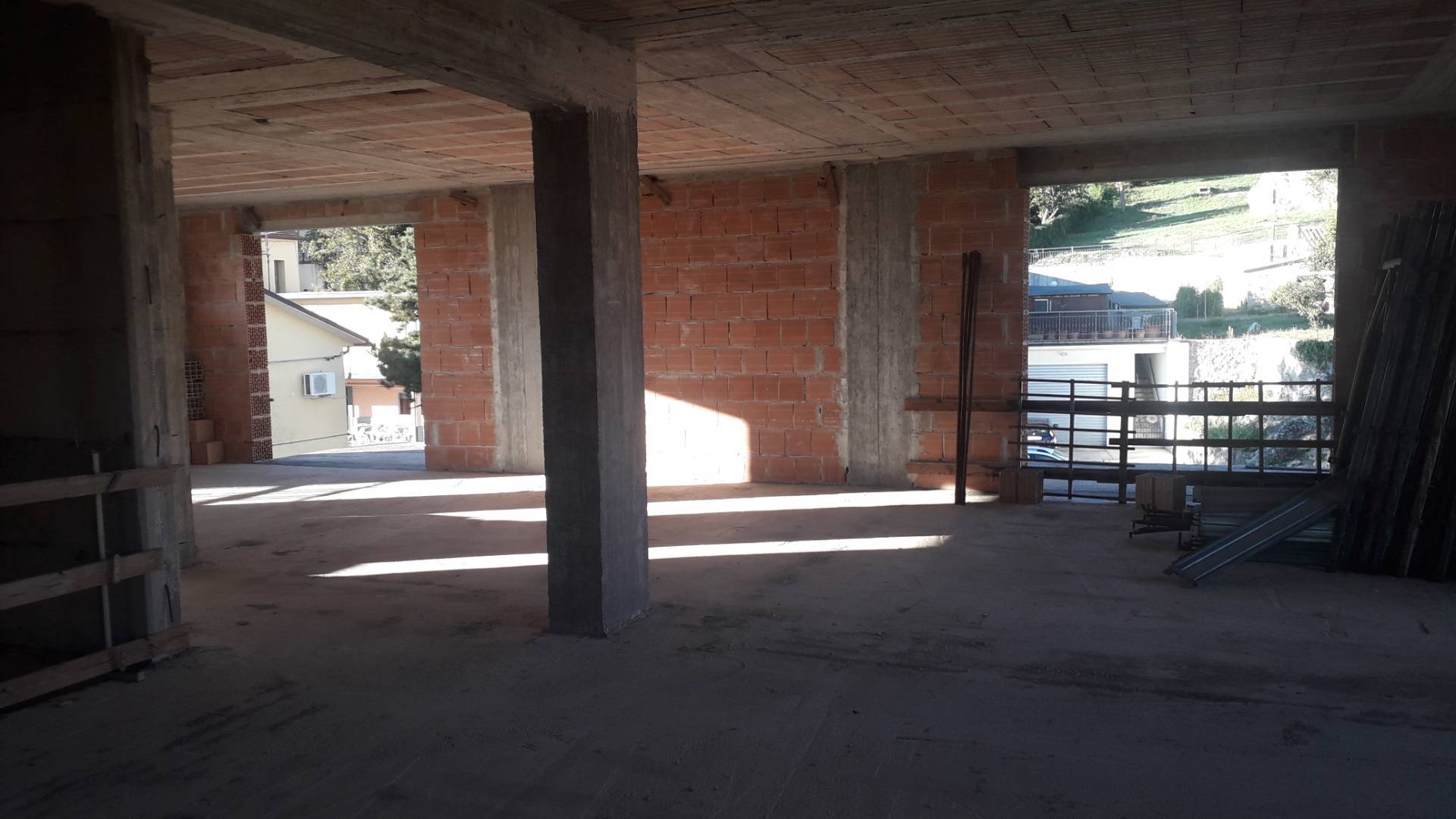 Intero fabbricato da ultimare in vendita a Roccamontepiano