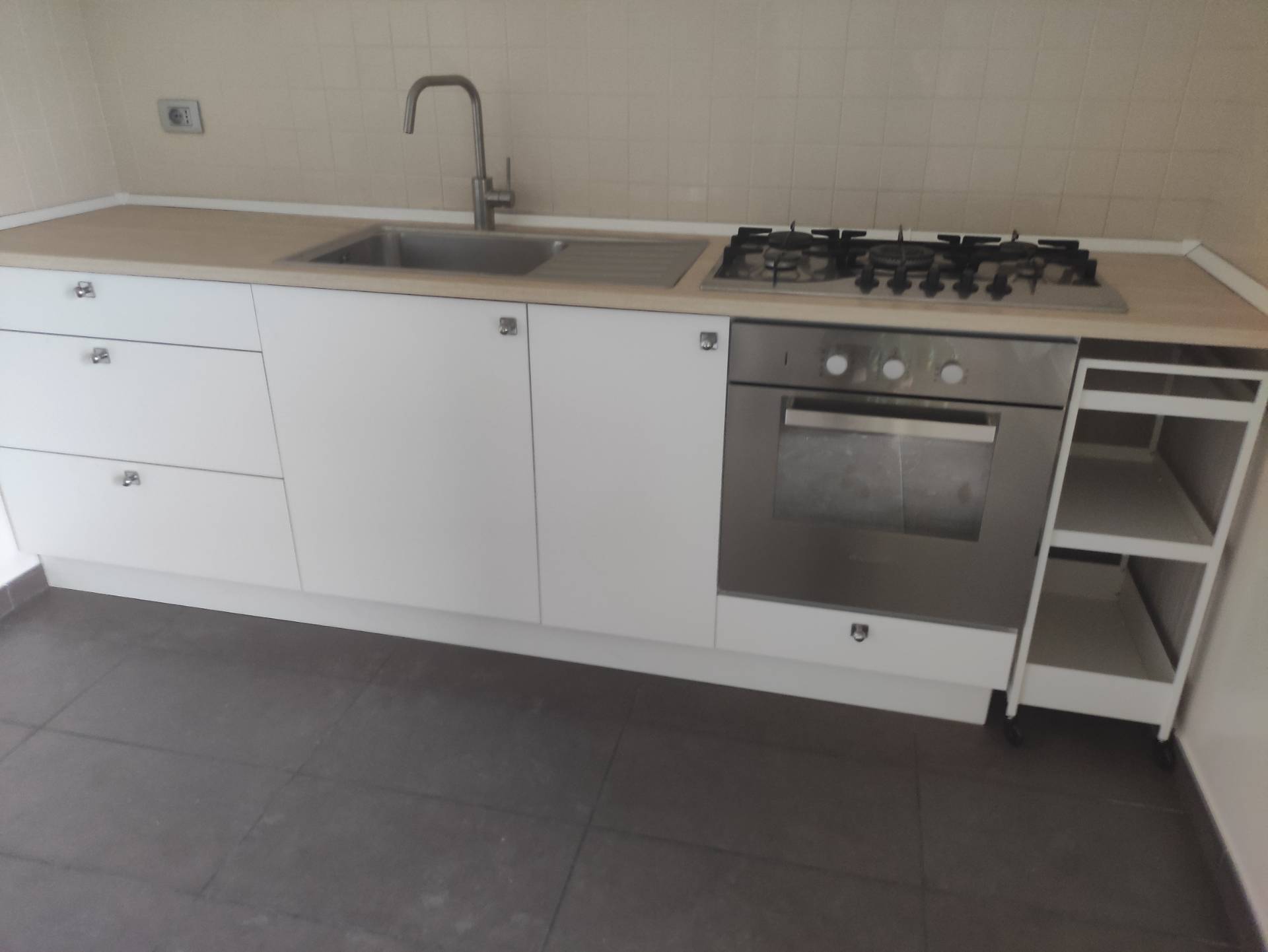 Appartamento in affitto a Cepagatti, Vallemare