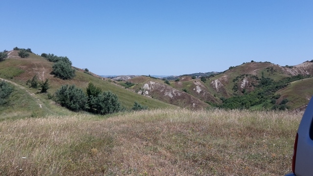 Terreno con rudere in vendita a Serramonacesca